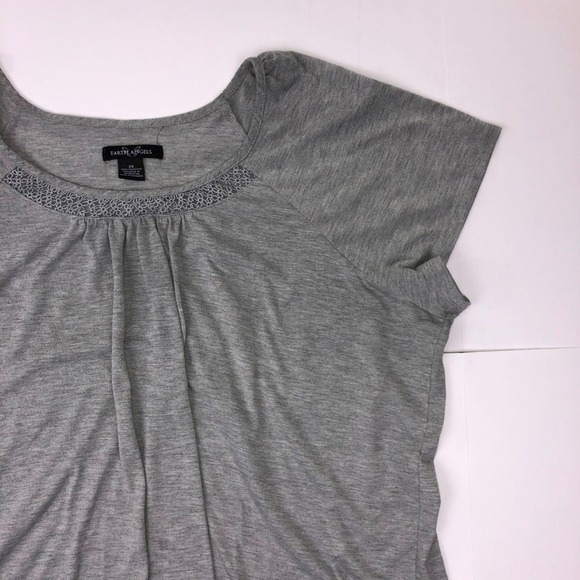 Earth Angels 2X Short Sleeves Gray Shirt Blouse - Picture 3 of 5